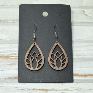 Geometric lotus leaf  (wood)