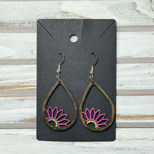 Flower teardrop earrings (wood)