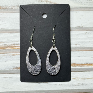 Silver foil oval earrings (wood)